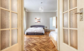 Гостиница Modern Apartment Biskupska  Прага